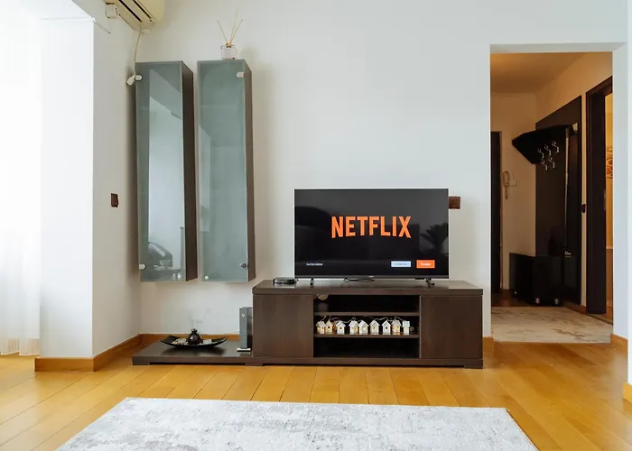 Cr Urban Decebal Center Апартаменти *