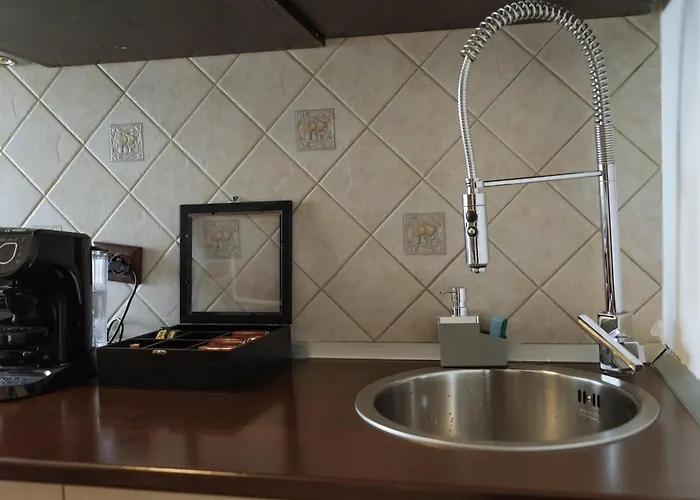 Cr Urban Decebal Center * 布加勒斯特