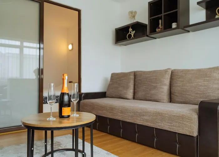 Apartment Cr Urban Decebal Center *